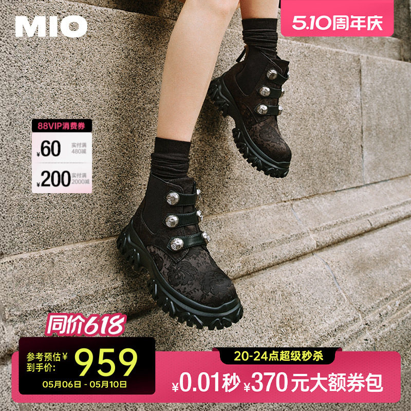 MIO米奥年冬季时尚潮流加绒马丁靴酷飒圆头显高短筒百搭女靴