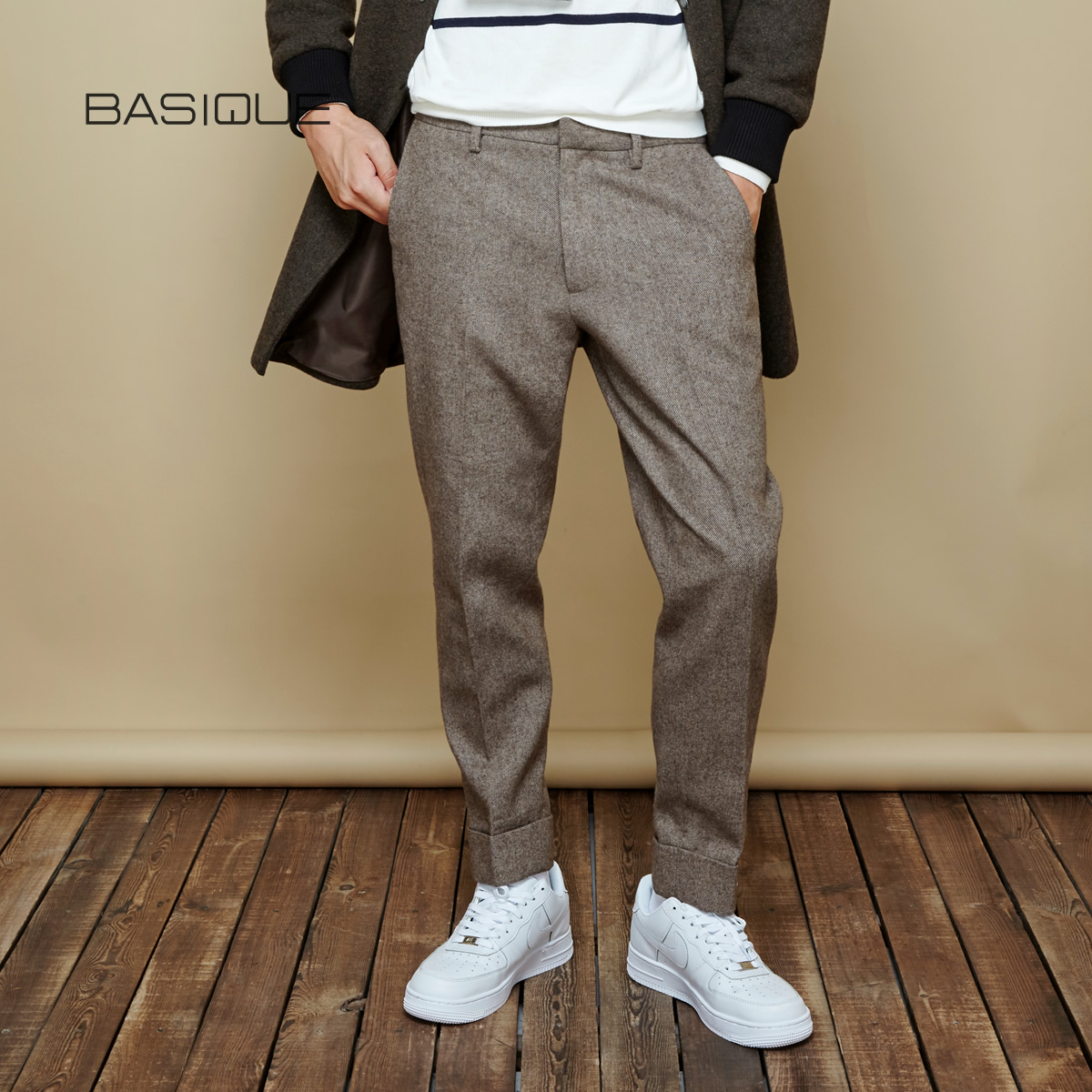 元本厚款毛呢九分西裤小脚宽松