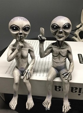 现货跨境外星人树脂搞怪小矮人天使树脂摆件园林装饰圣诞工厂万圣