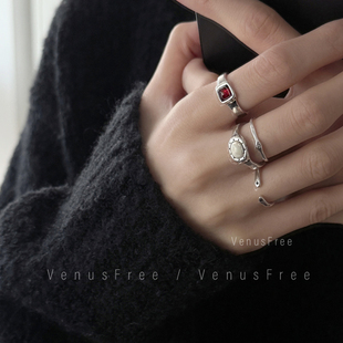 热红酒复古Vintage通体925纯银烧黑做旧酒红白色宝石极细小钻戒指