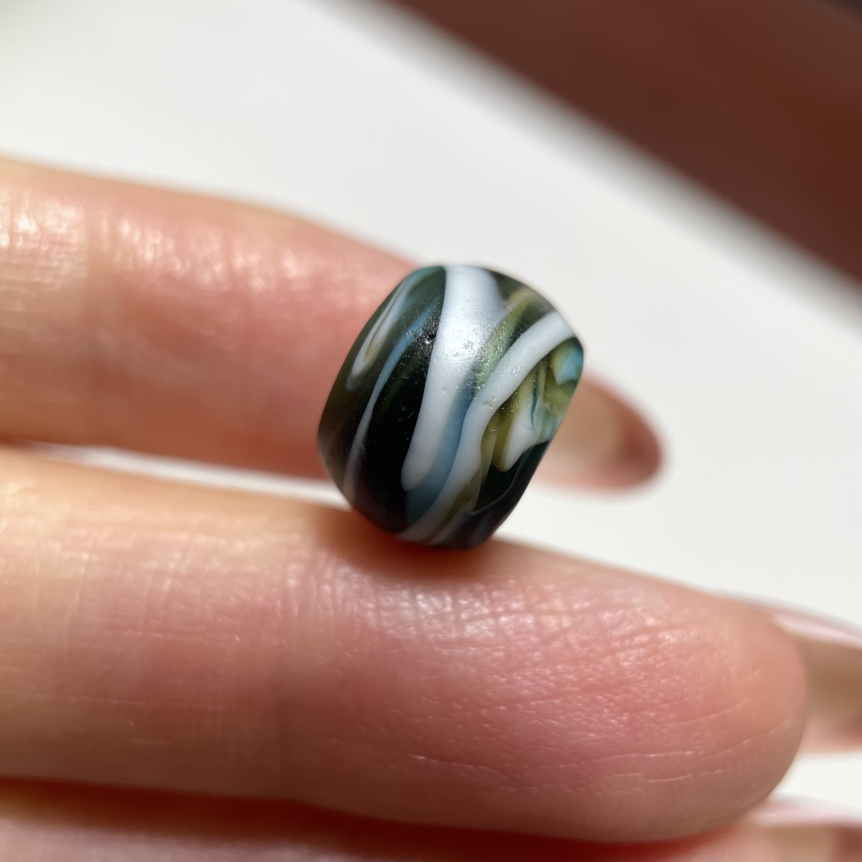 藏地三色搅胎老琉璃单珠12mm 念珠手串星月紫檀多宝配珠老珠 1222