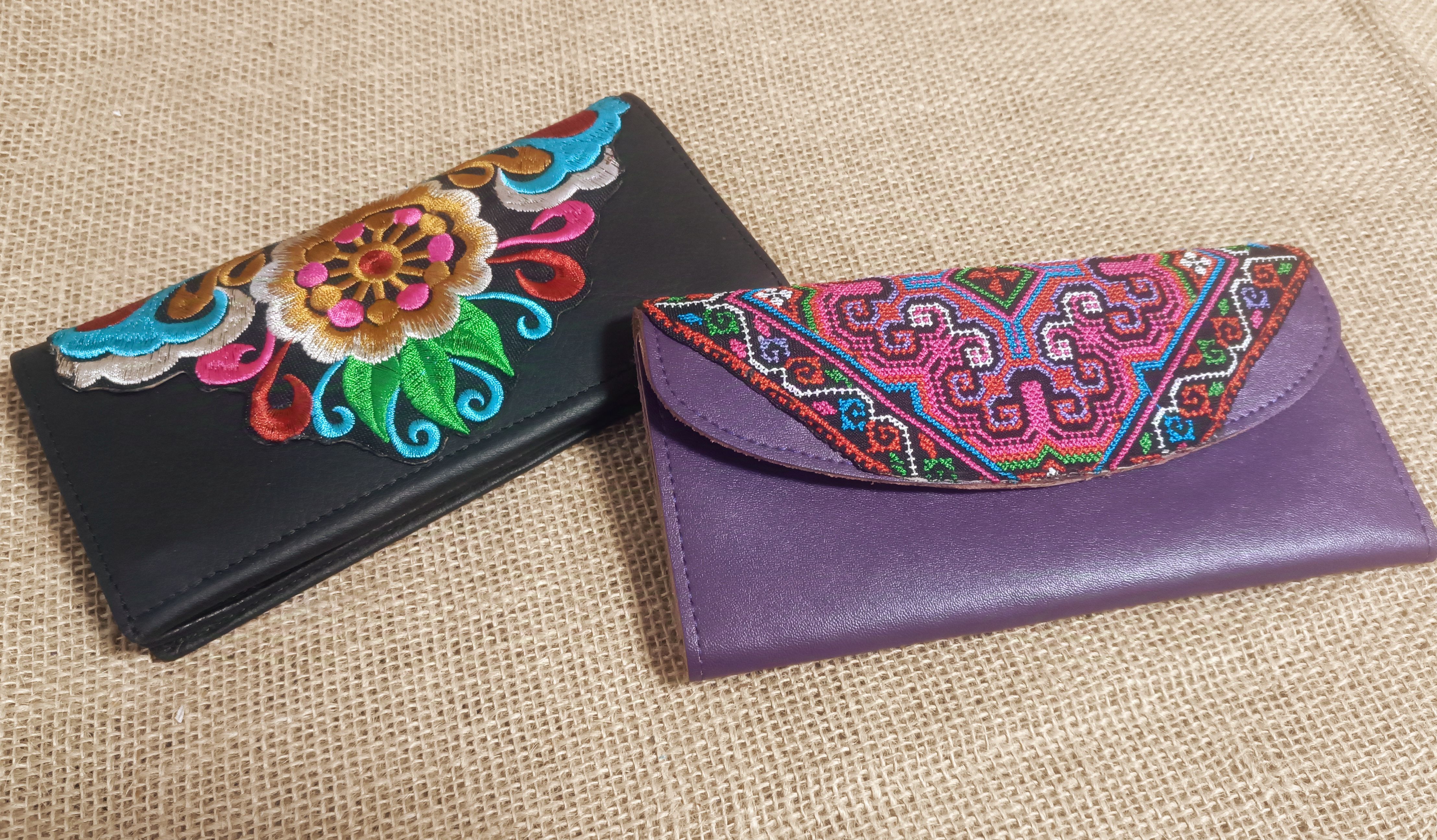 谜篱原创小众特色设计民族风刺绣绣花片牛皮卡包双折三折钱包