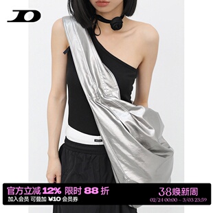 简着 /库斯普林 银色大容量褶皱软皮饺子包女斜挎 宽肩带托特包