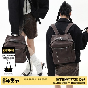 简着 /原创 卡诺深棕双肩包 轻便撞色皮带扣通勤大容量电脑包背包