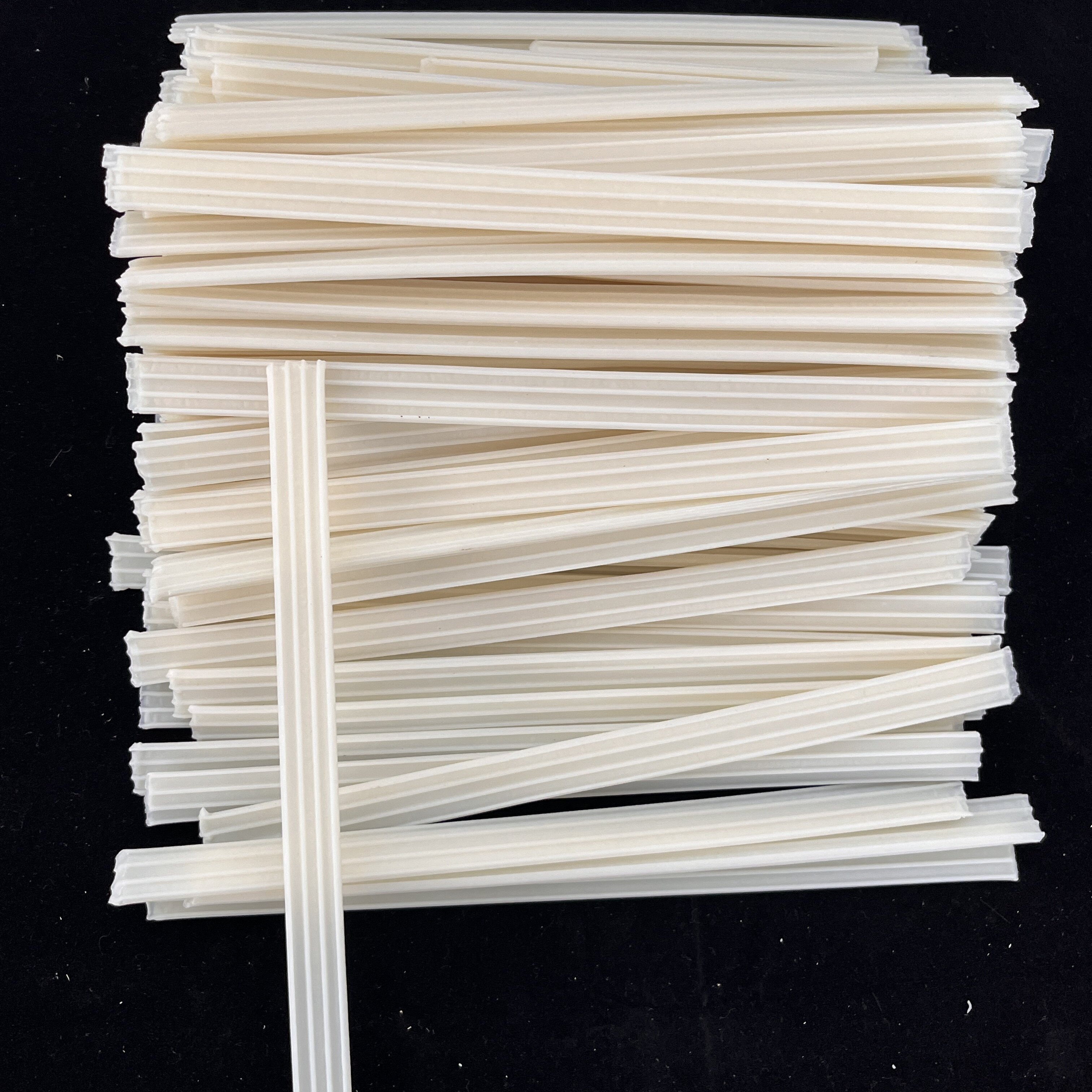 芋头粉皮大宽粉粉段芋头粉凉拌菜卤菜火锅干货正宗新鲜水晶粉粉皮