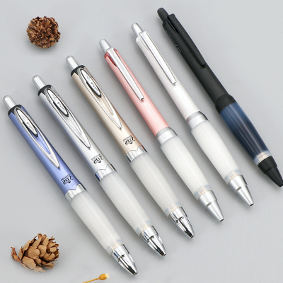 日本进口三菱uni防疲劳按动中性笔签字笔水笔舒适软握胶UMN-207GG