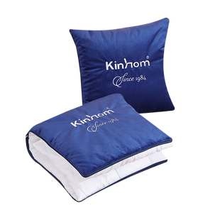 金海马抱枕被子两用办公室折叠午睡枕头毯沙发汽车靠枕车载二合一