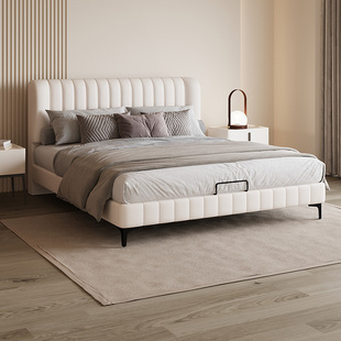 金海马主卧大床现代简约布艺床中小户型1.8米双人纳帕皮婚床