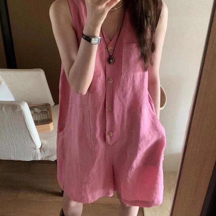 玫粉色亚麻连体裤女夏季新款设计感单排扣V领无袖连衣裤阔腿短裤