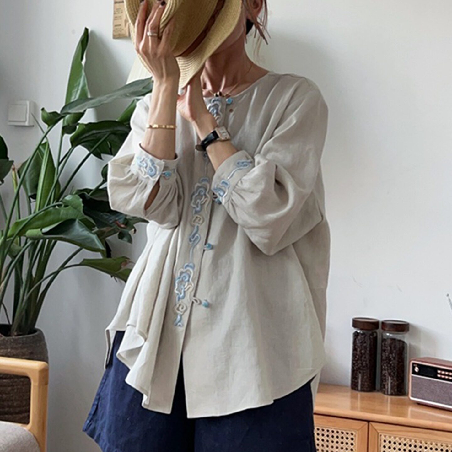 国风刺绣棉麻长袖衬衫女士春季2026新款秋装宽松亚麻衬衣女上衣