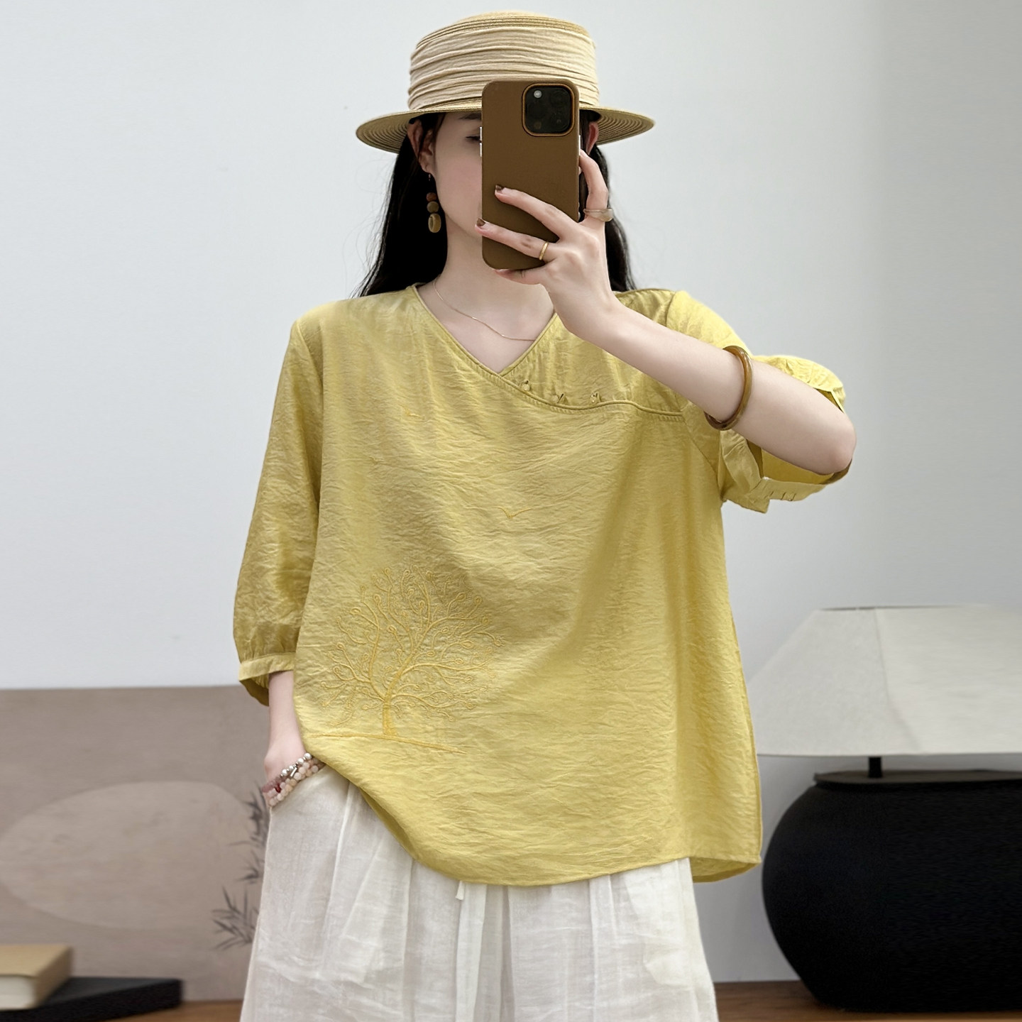 实拍休闲文艺五分袖衬衫女夏季新款宽松显瘦绣花气质净版小衫