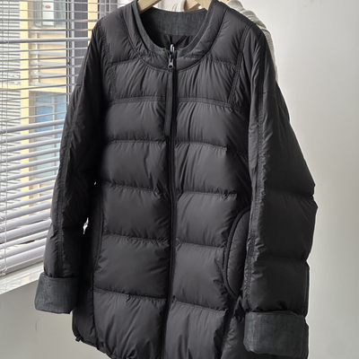 黑色中长款娃娃领拉链羽绒服女冬季保暖面包绗线鸭绒牛仔拼接外套