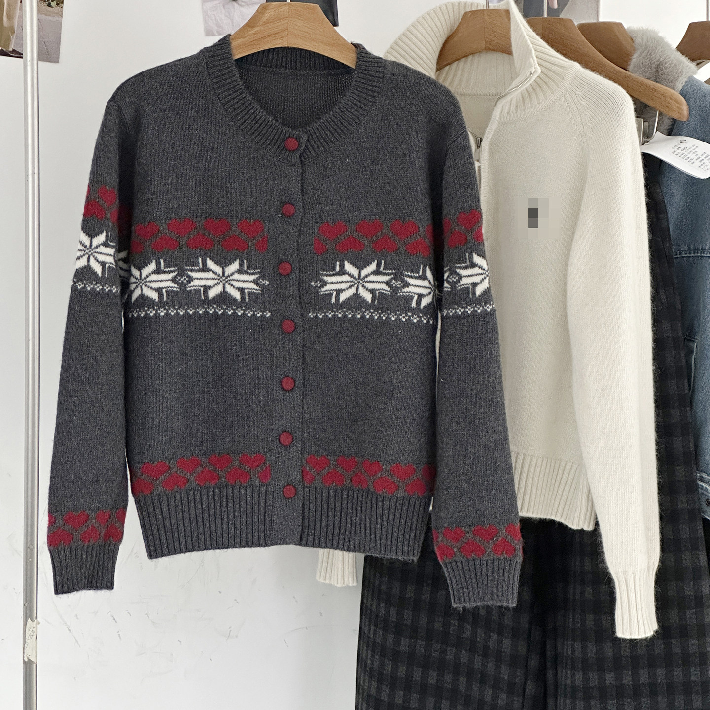 韩版休闲提花【毛线纽扣毛衣】简约圆领针织开衫女秋冬外套上衣潮