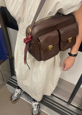 方形包包设计感皮包拉链大容量