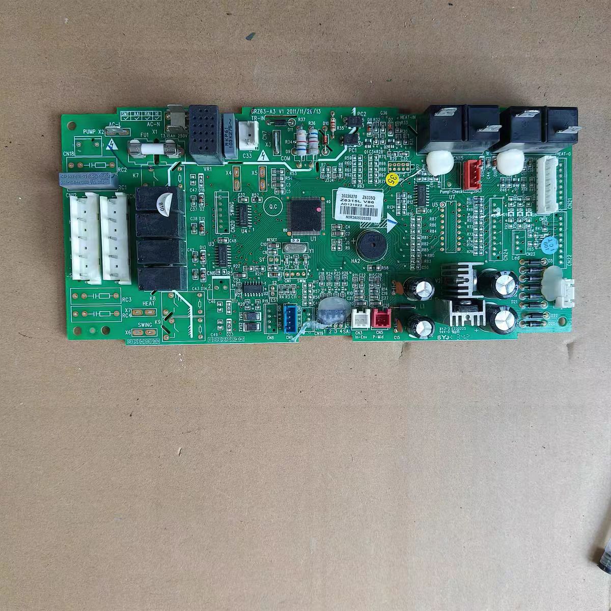 格力电路板30226270主板Z6335Q