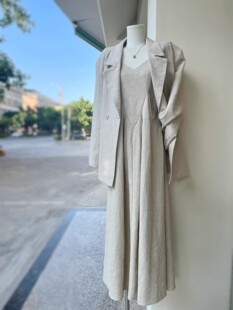 大码胖mm套装春夏秋吊带连衣裙提花职业气质西装外套薄款两件套女