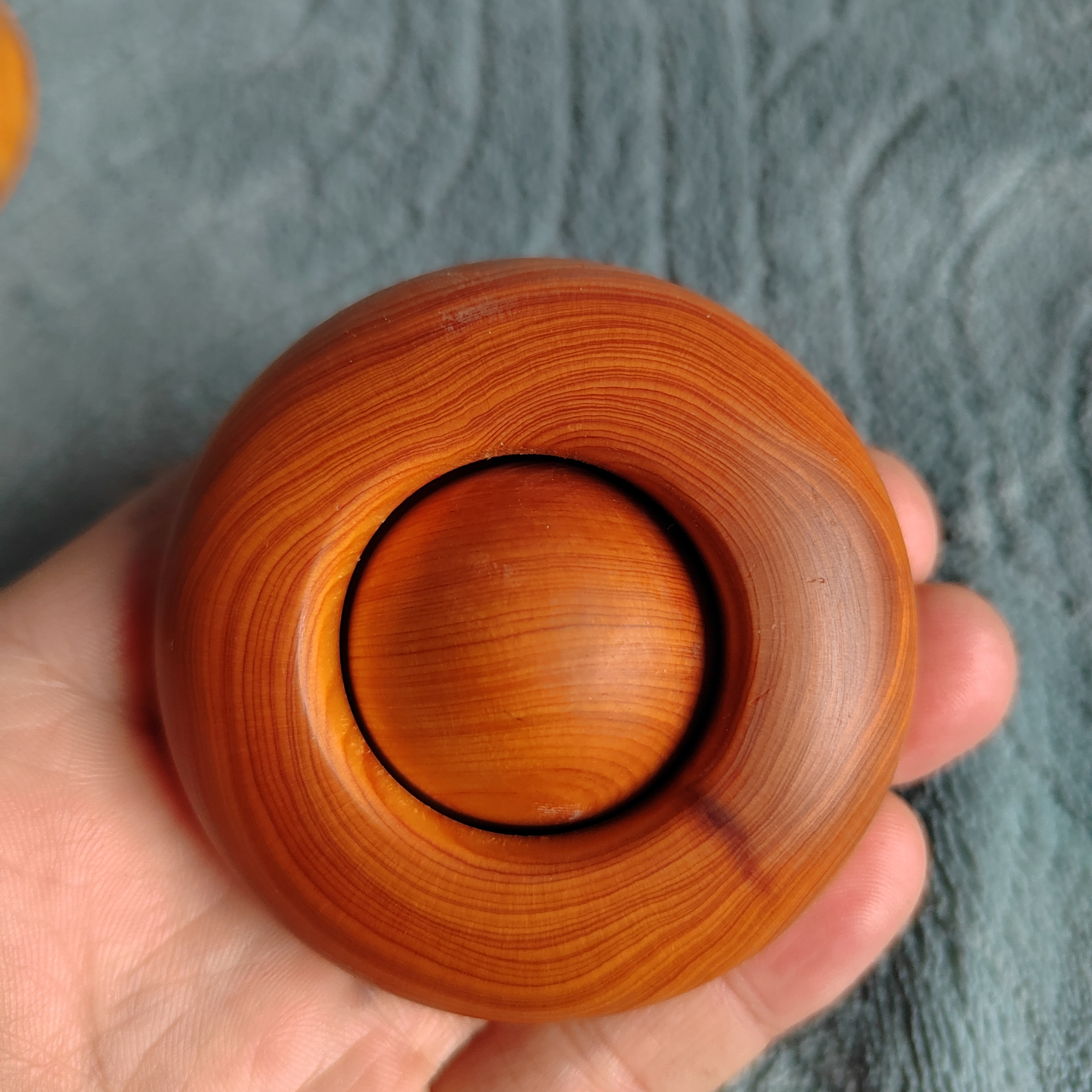 崖柏手把件原木珠子时来运转手玩木制玩具中老年锻炼手部把玩神器