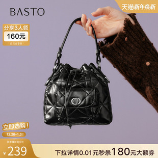 mini水桶包简约通勤单肩斜挎包女TY071AX6 时尚 百思图2026春季 新款