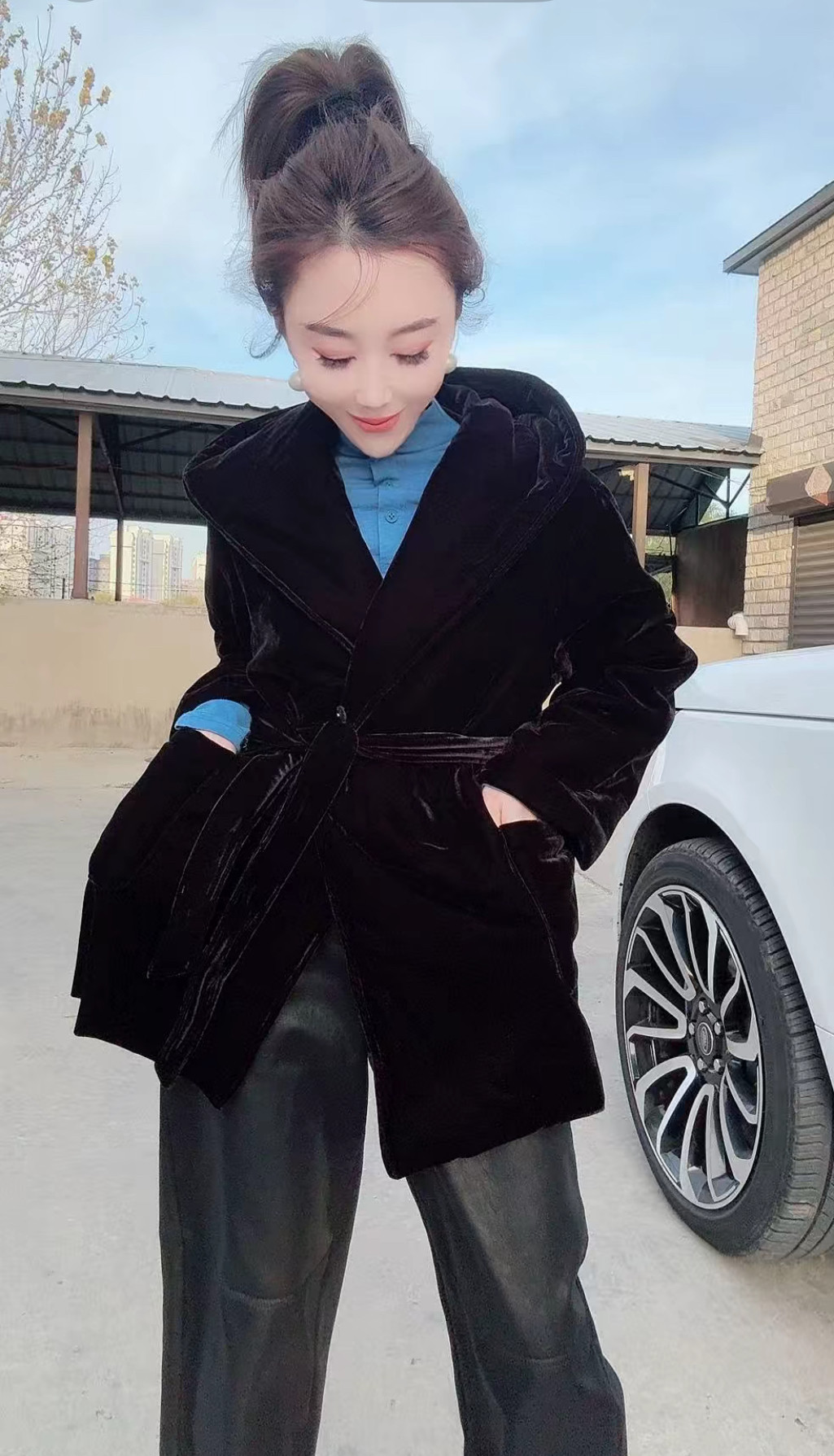 欧货时尚丝绒连帽加棉外套女2026秋冬保暖显瘦休闲棉服系带棉袄新