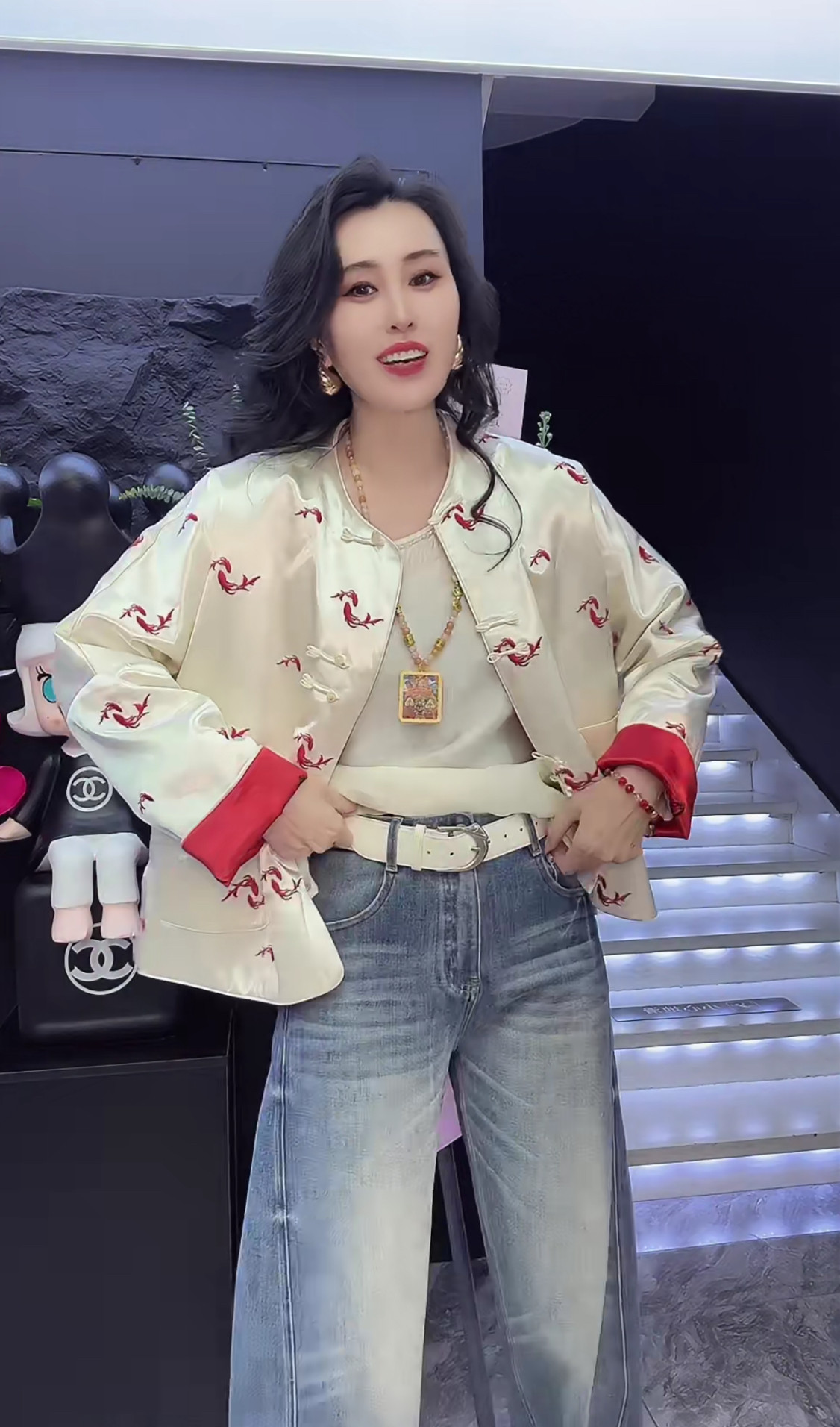 新中式国风盘扣醋酸真丝鱼刺绣双面穿薄棉外套女2025秋冬棉服上衣,女装/女士精品,上衣,淘宝优惠券,粉丝福利购,淘宝优惠卷