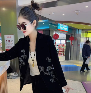 欧货重磅2026年春季新款刺绣丝绒显瘦外套高级感穿搭漂亮上衣女装