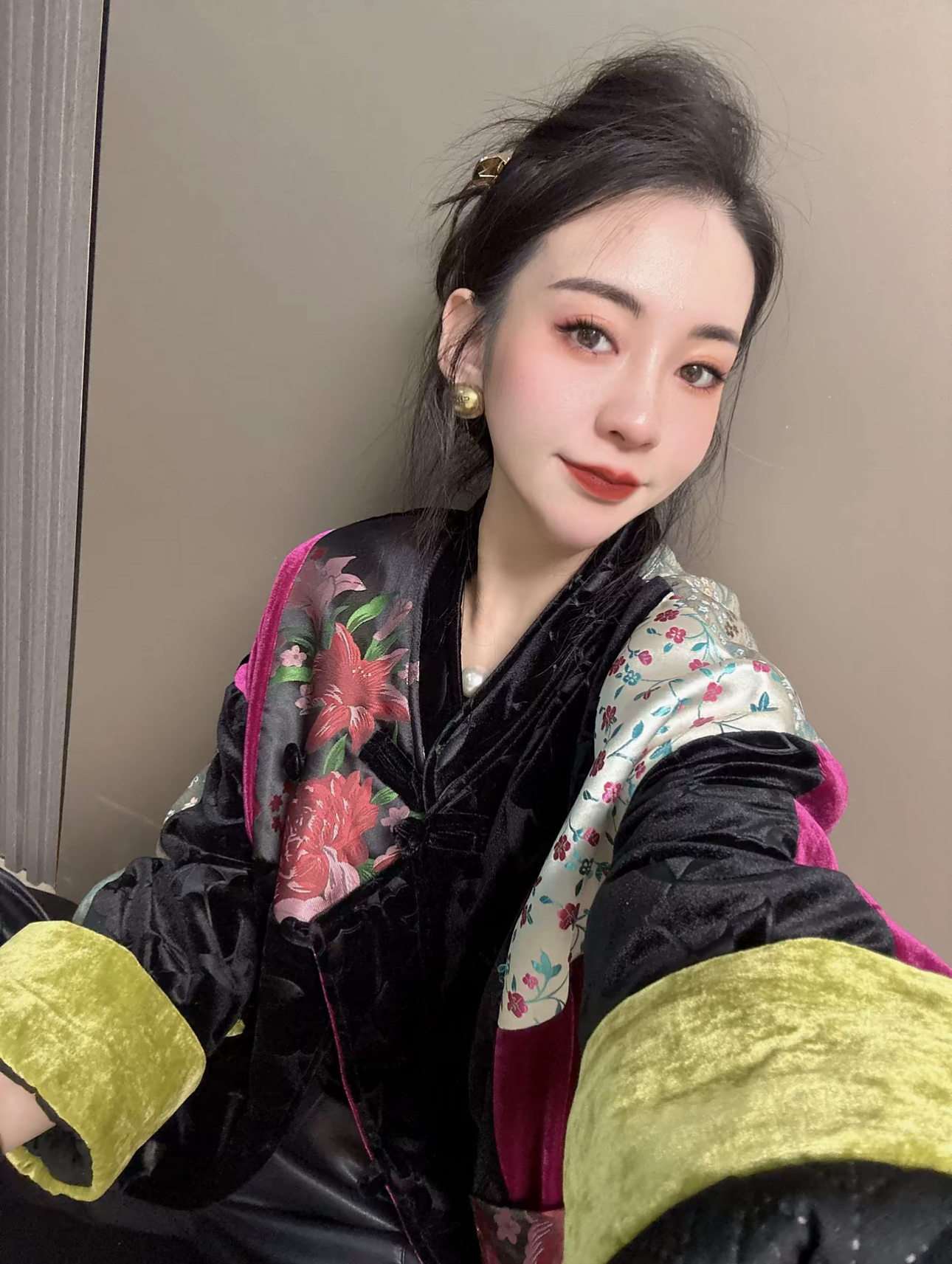 新中式国风盘扣植绒真丝贡缎提花拼色二棉外套女2024秋冬棉服上衣