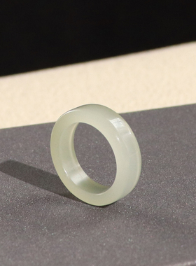 和田玉冰晴12号直切浅绿戒指