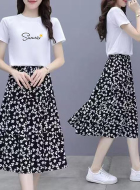 小个子连衣裙套装女夏天2025新款纯棉t恤碎花裙两件套半身裙子潮