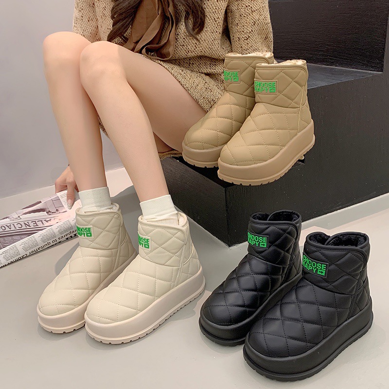 厚底保暖面包鞋靴子焦点女孩冬季
