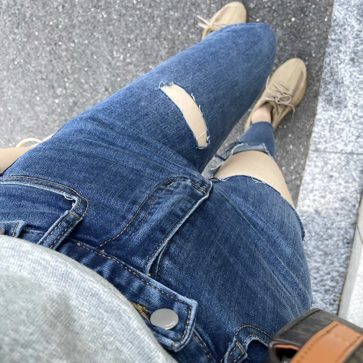 韩国新款大破洞牛仔裤女2024夏季新款高腰弹力显瘦修身九分小脚裤