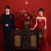 桌子仿真插花陶瓷花瓶装 红底婚纱照新娘瀑布手捧花中式 饰 中式 新款