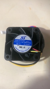 4线 SD120428BS 1.05A 带插头 12Ｖ 原装