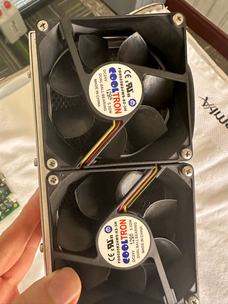 FD8025B24W9-82-3H全新COOLRTON 8025 24Ｖ 5.52W散热风扇现货