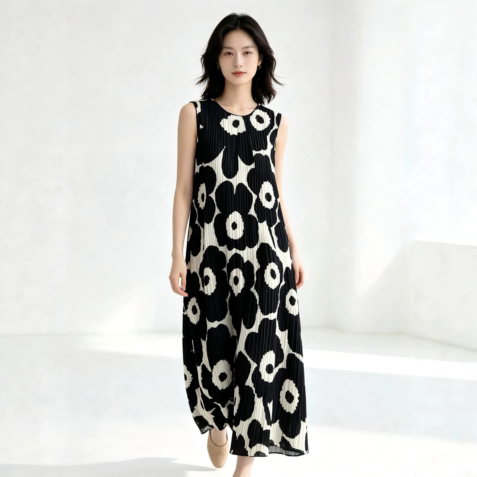 度假风时尚褶皱印花连衣裙薄款夏新款宽松休闲无袖背心裙子女优质