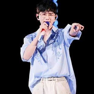 INS男女宽松休闲开衫 蓝色刺绣衬衫 廓形气质外套 韩版 张杰明星同款