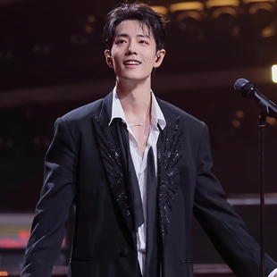 男高定舞台痞帅西服 黑色领口重工串珠刺绣西装 明星肖战同款 春秋季