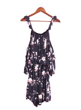 【徐07】香蕉系列124XJBB258女夏季百搭露肩中袖小飞边碎花连体裤