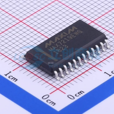 MAX7221CWGEN显示器驱动