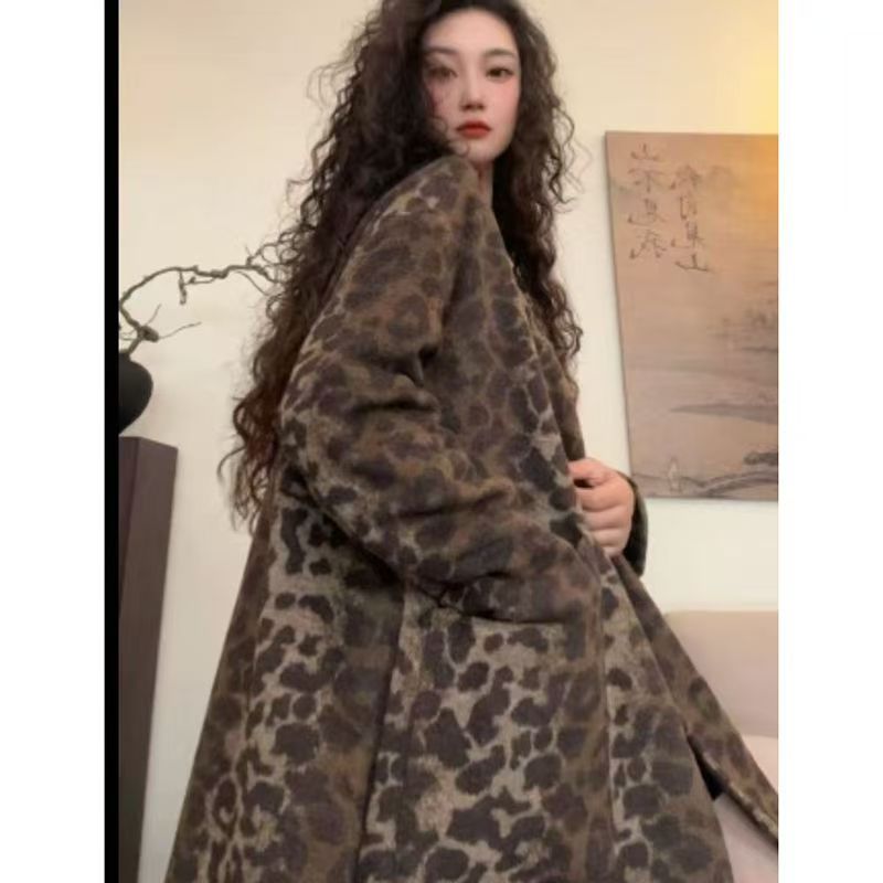 复古豹纹毛呢外套女长款加厚保暖