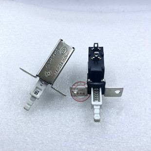 250油烟机饮水机消毒柜开关 128A KDC A04孔径25MM自锁电源开关8A