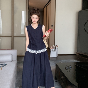 夏季新款现货 蕾丝拼接无袖收腰两件套天丝套装165  2622P155K218图片