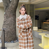 现货已卖爆加棉格子毛呢外套牛角扣大衣22329P175控268，女装毛呢外套，艾青服饰