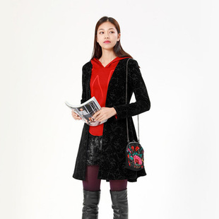 此岸歌声*黑色雕绒罗马布外套（14件）