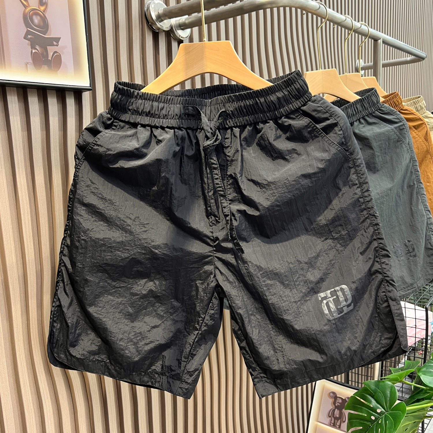 上班工作服夏季短裤男薄款冰丝耐磨耐脏宽松大码透气五分运动裤子