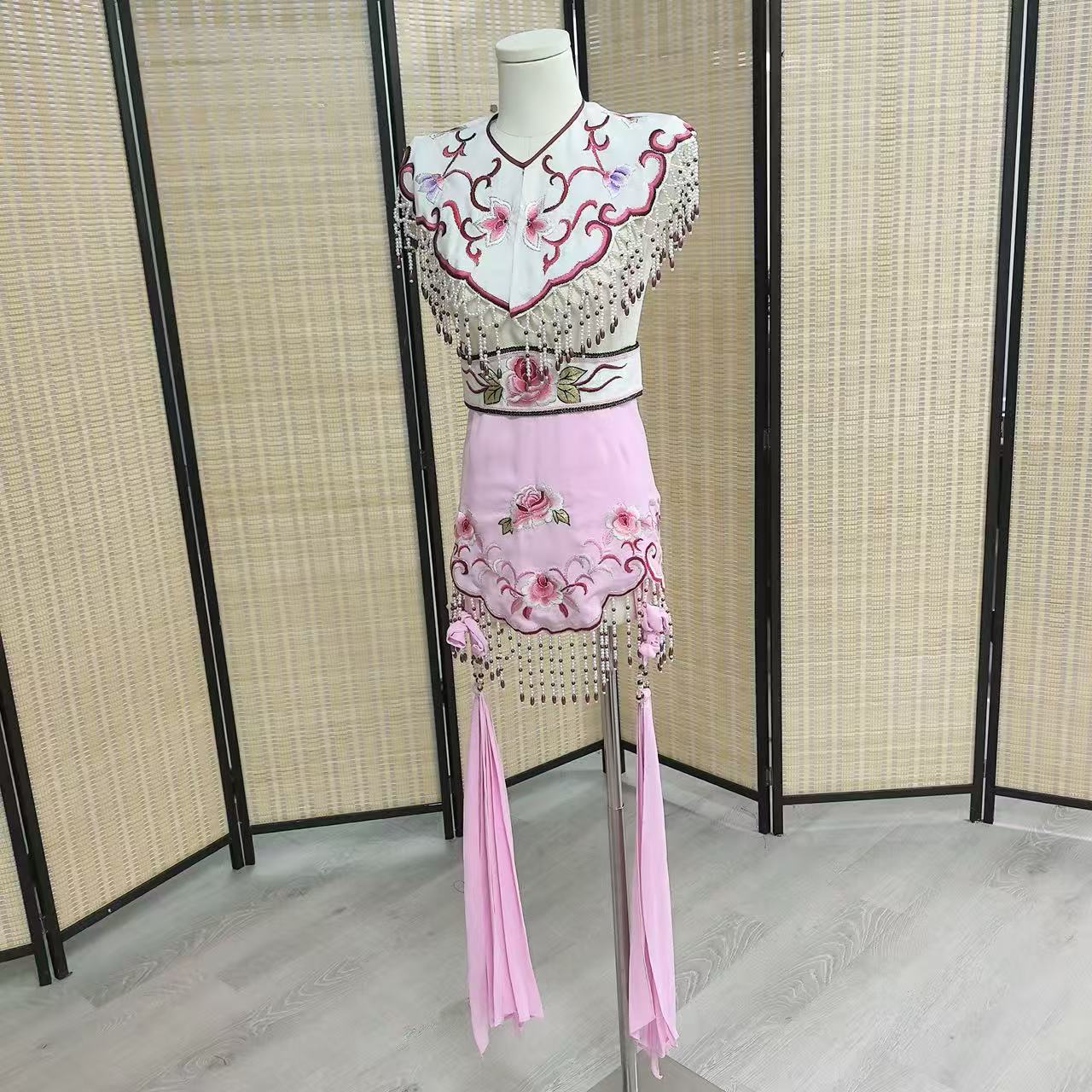 越剧花旦高档服装戏服