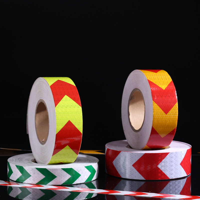 足米箭头导向标反光膜 PVC黄黑反光胶带车库防撞反光贴夜间工程级