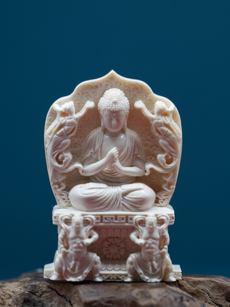 守艺猛犸象牙雕刻纯手工大日如来八大生肖守护猛犸牙吊坠挂件牌子