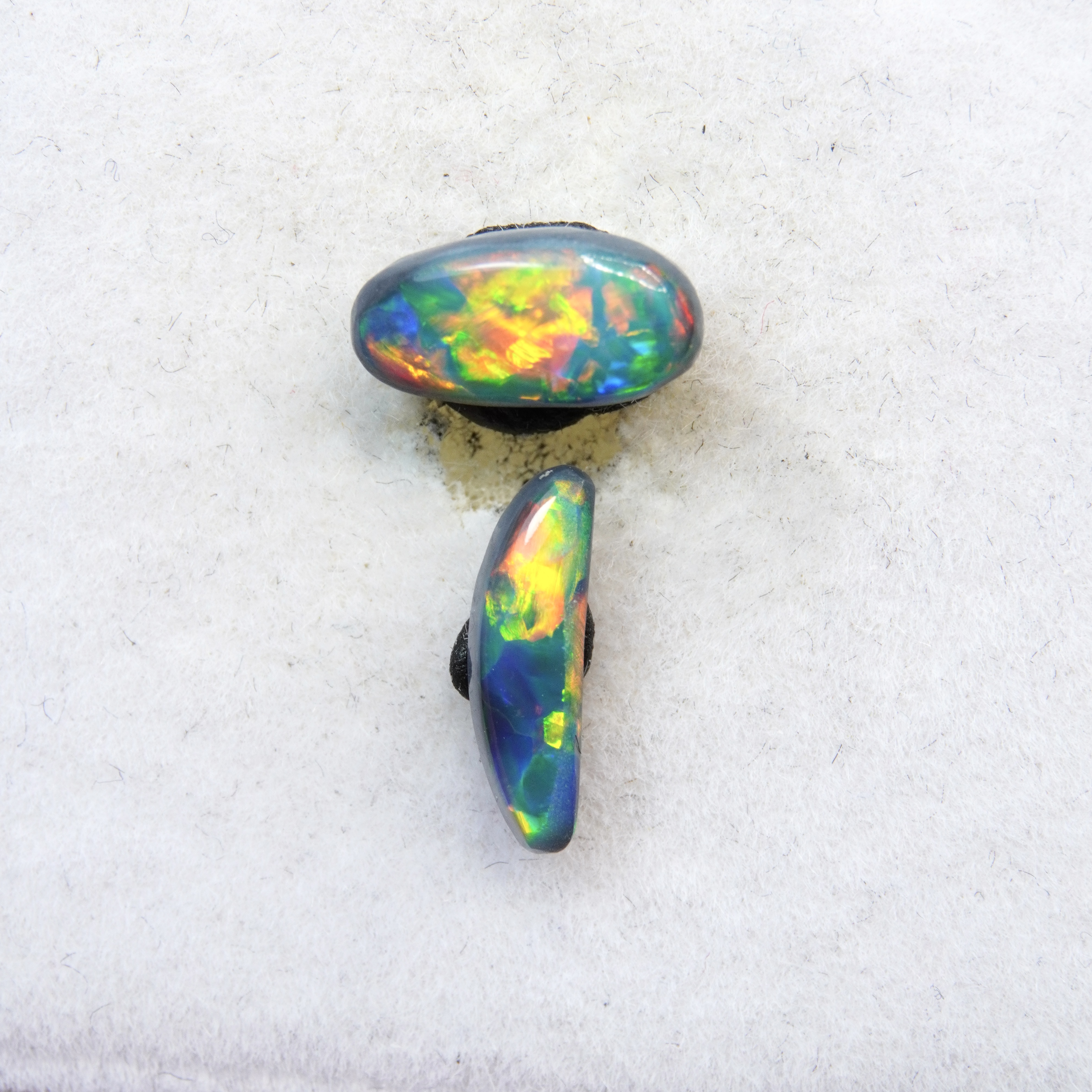 澳大利亚黑欧泊吊坠戒指耳钉手链裸石