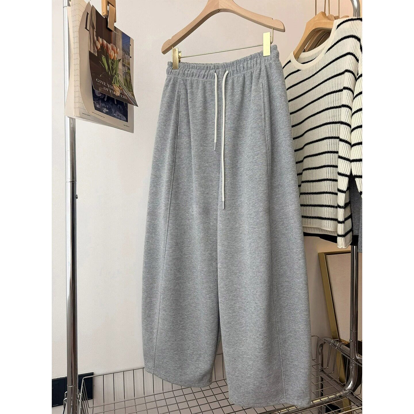 胖mm特大码300斤休闲百搭运动卫裤女秋冬加绒厚款保暖哈伦阔腿裤