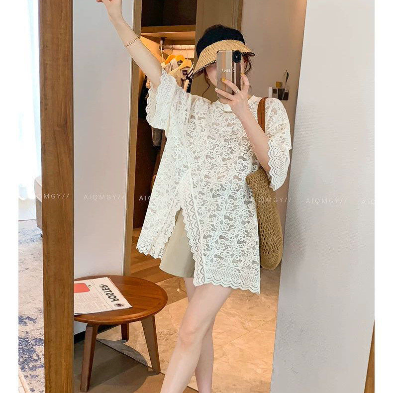 胖mm特大码300斤设计感镂空蕾丝短袖t恤女夏宽松显瘦开叉罩衫上衣